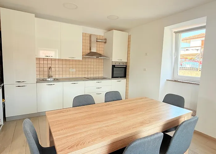 Apartma Zala Διαμέρισμα Šmarje